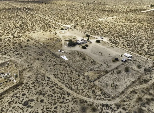 $210,000 | 32800 223rd Street East, Llano, CA 93544