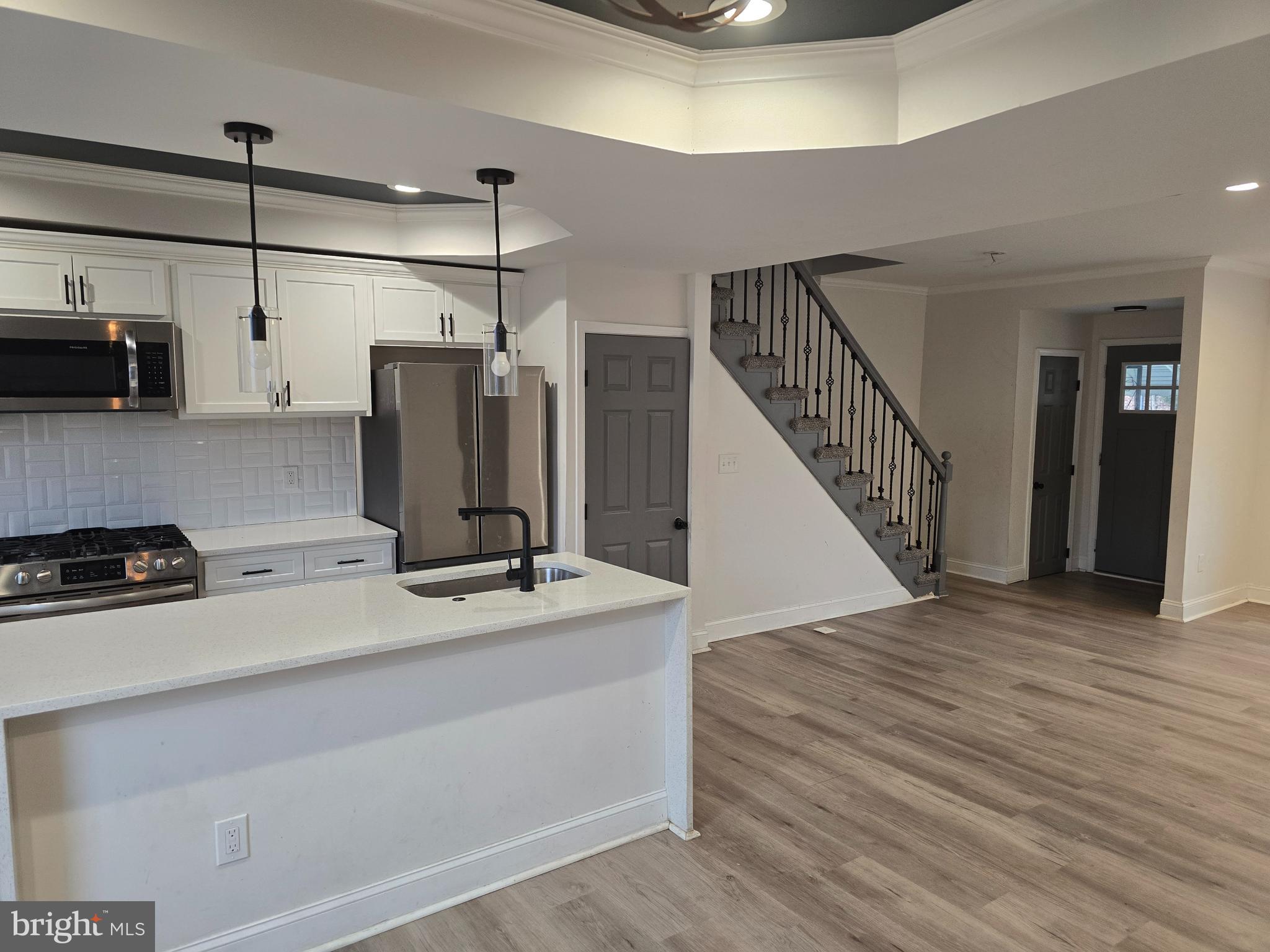 3213 Leighton Avenue Baltimore, MD 21215 - Photo 3 of 28