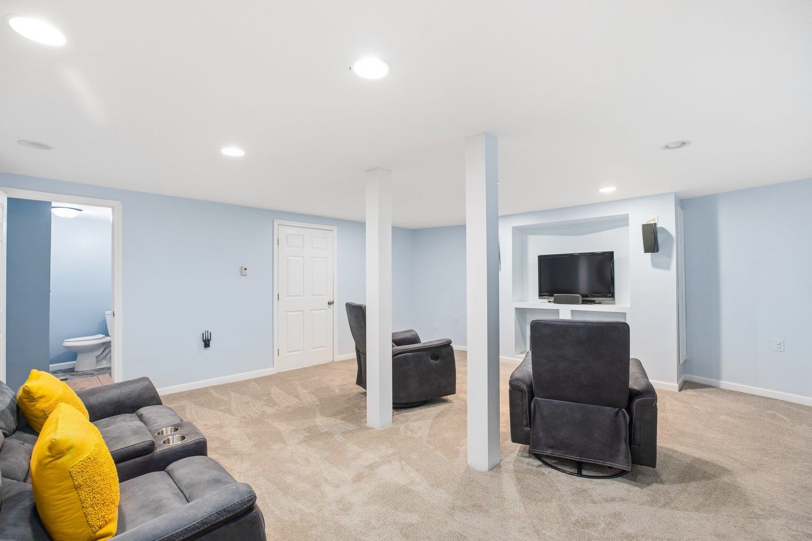 276 Old County Road North Deering, NH 03244 - Photo 36 of 45 Gallery Image 36