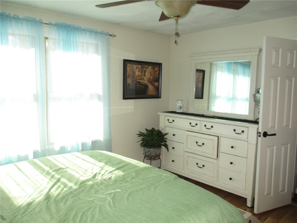 241 Perry Hill Road Coventry, RI 02816 - Photo 21 of 34