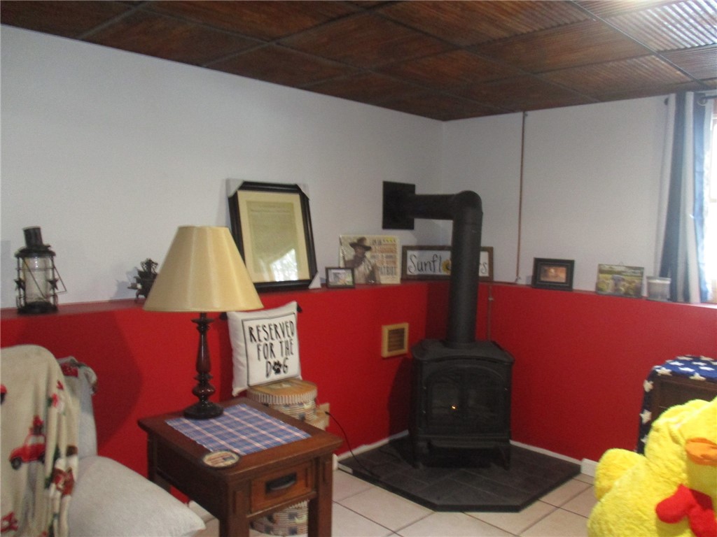 241 Perry Hill Road Coventry, RI 02816 - Photo 30 of 34