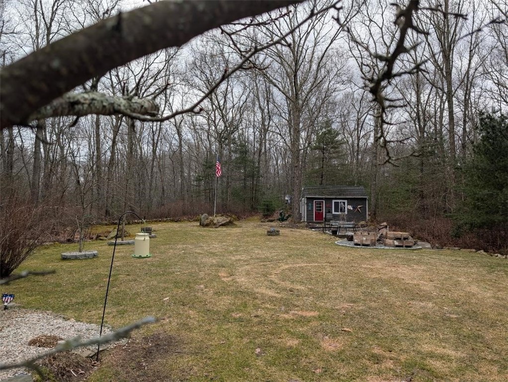 241 Perry Hill Road Coventry, RI 02816 - Photo 4 of 34