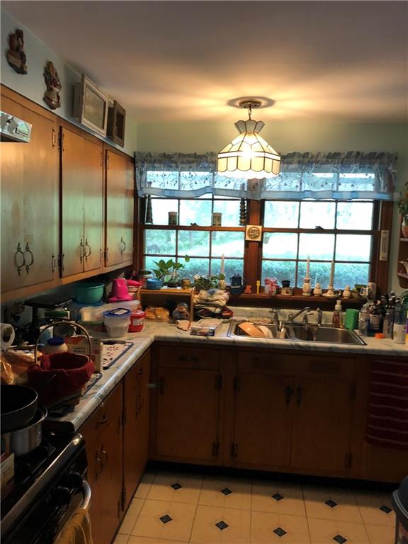 512 East Willock Road Pittsburgh, PA 15227 - Photo 4 of 11 Gallery Image 4