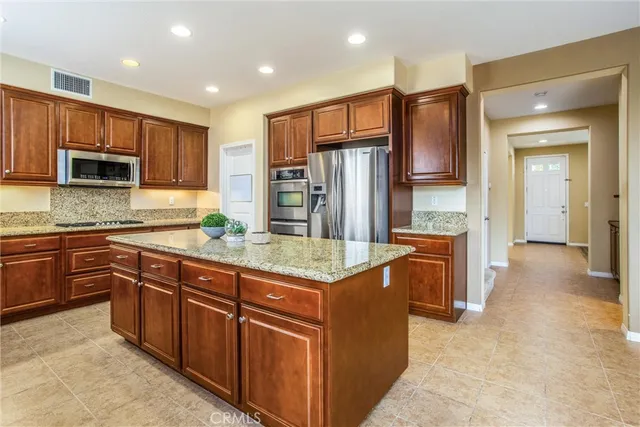 $625,000 | 29863 Bankside Drive, Menifee, CA 92585
