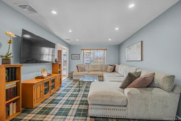 $1,179,000 | 100 Brower Avenue, Woodmere, NY 11598