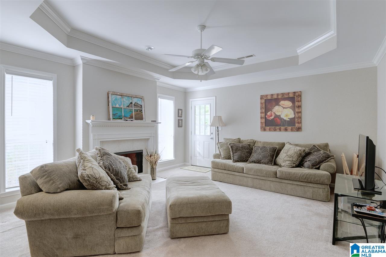 149 Springdale Drive Mount Olive, AL 35117 - Photo 2 of 19
