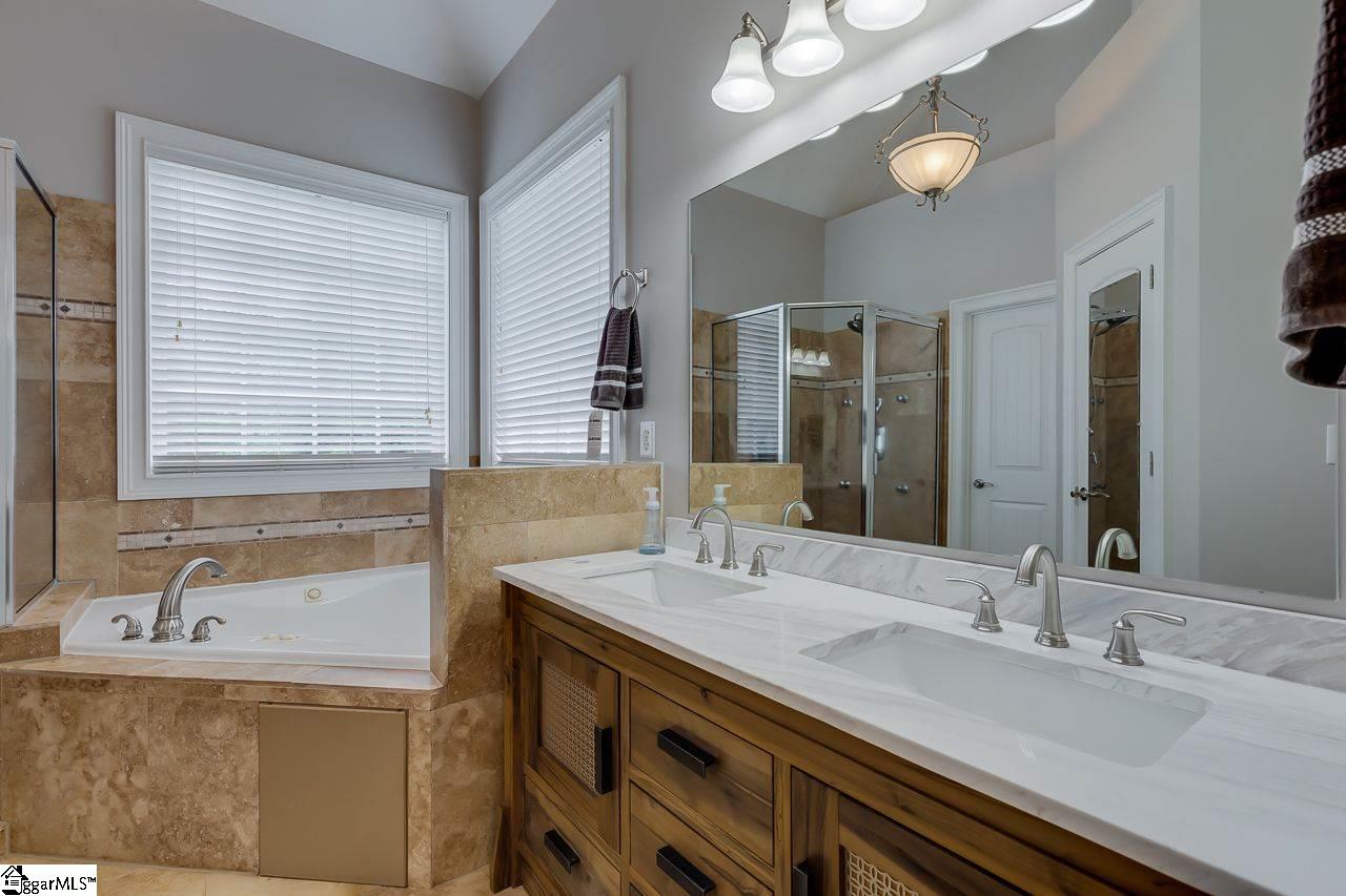 405 Park Ridge Circle Greer, SC 29651 - Photo 22 of 36 Gallery Image 22