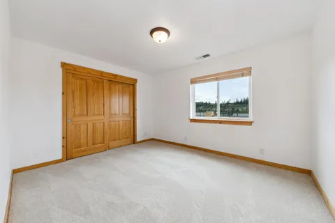 a view of a garage