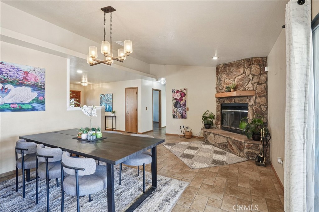 14610 Havasu Road Apple Valley, CA 92307 - Photo 9 of 39