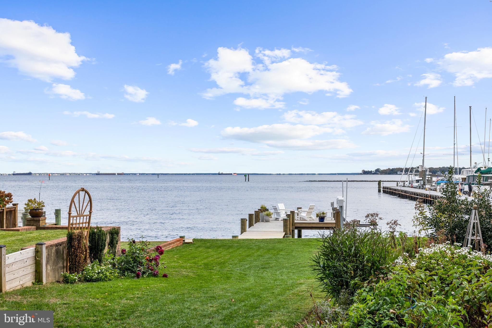 35 Eastern Avenue Annapolis, MD 21403 - Photo 2 of 35 Welcome to 35 Eastern Ave in Eastport!