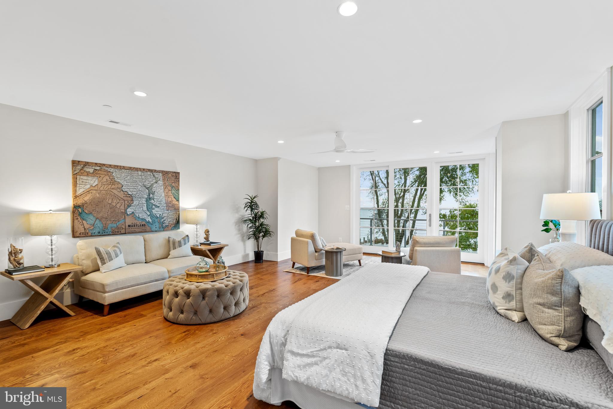 35 Eastern Avenue Annapolis, MD 21403 - Photo 25 of 35 Primary Bedroom