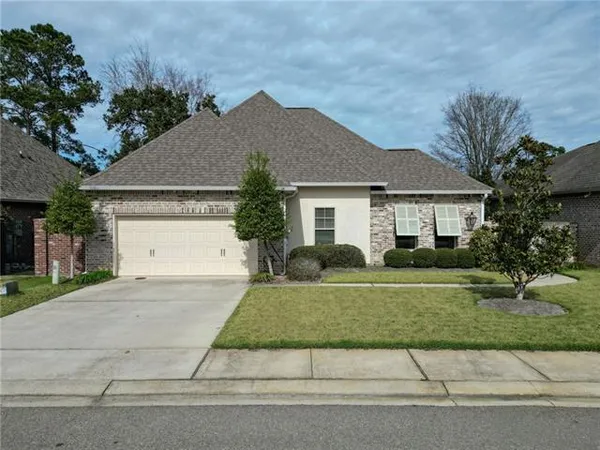 $365,000 | 413 Tiger Avenue, Covington, LA 70433