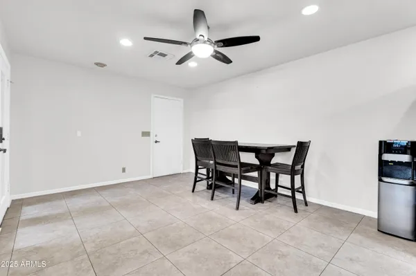 $379,900 | 320 West Laguna Drive, Tempe, AZ 85282