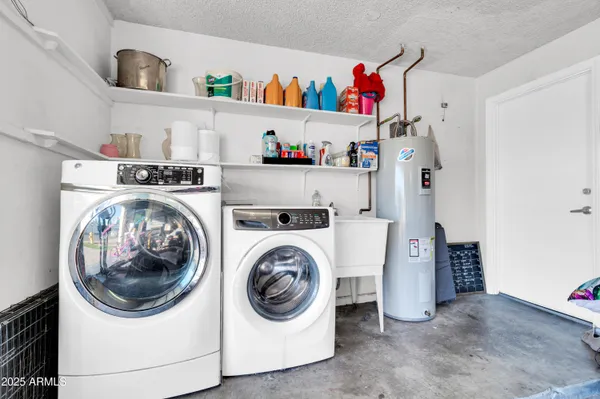 $379,900 | 320 West Laguna Drive, Tempe, AZ 85282