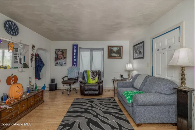 $399,000 | 517 East 3rd Avenue, Post Falls, ID 83854