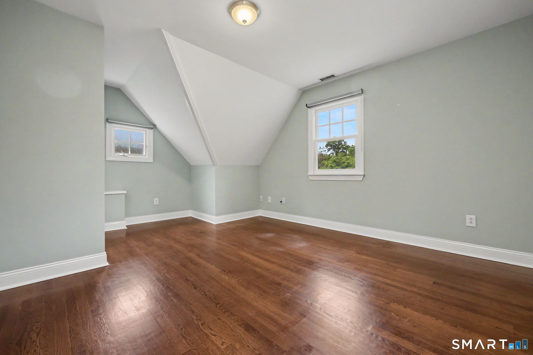 18 West Meadow Road Wilton, CT 06897 - Photo 28 of 40