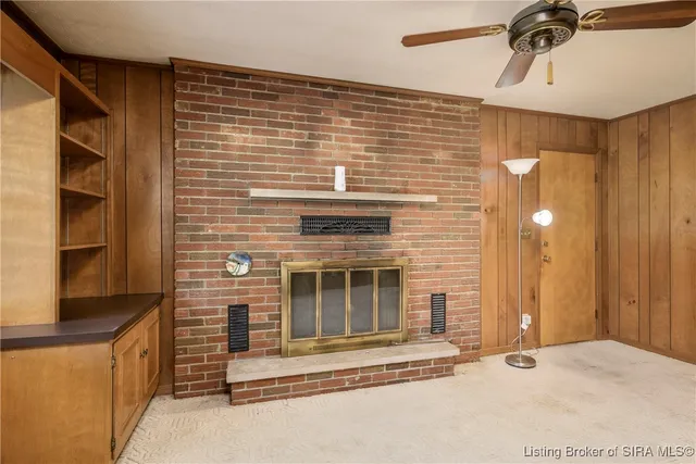 $389,900 | 1525 East Willis Road, New Albany, IN 47150