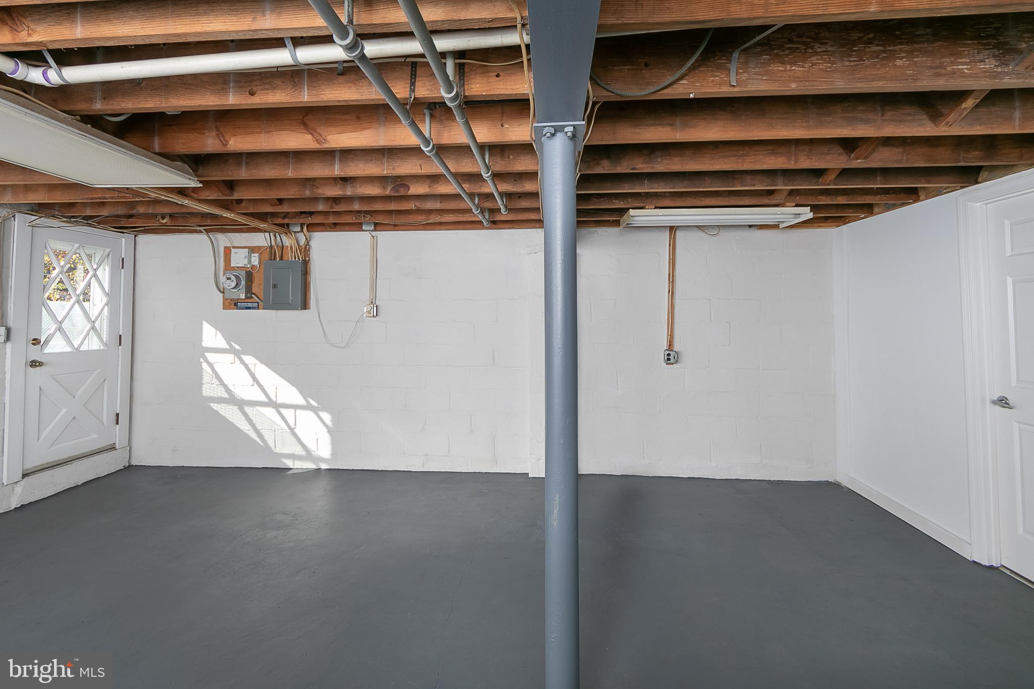 1727 Red Oak Road Baltimore, MD 21234 - Photo 26 of 32 Lower Level