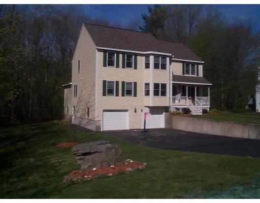 4 Country Lake Road Methuen, MA 01844 - Photo 1 of 18 Gallery Image 1