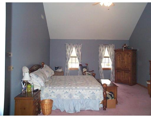 4 Country Lake Road Methuen, MA 01844 - Photo 6 of 18 Gallery Image 6