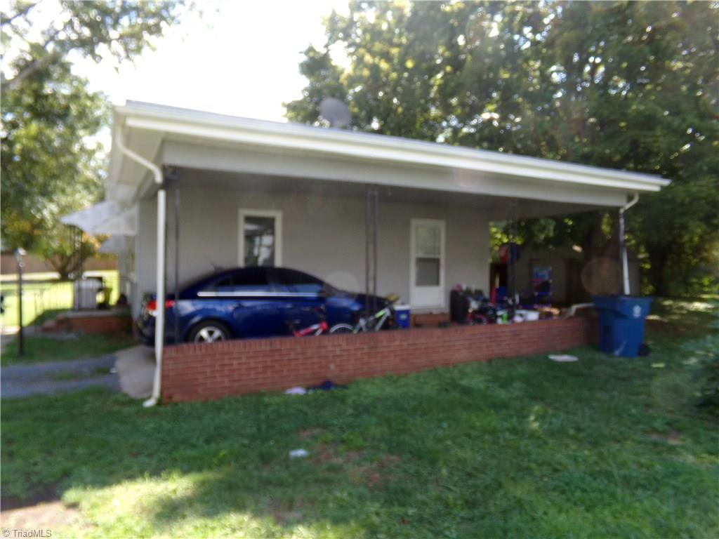 1326 West Ridge Street Ramseur, NC 27316 - Photo 2 of 9 Gallery Image 2