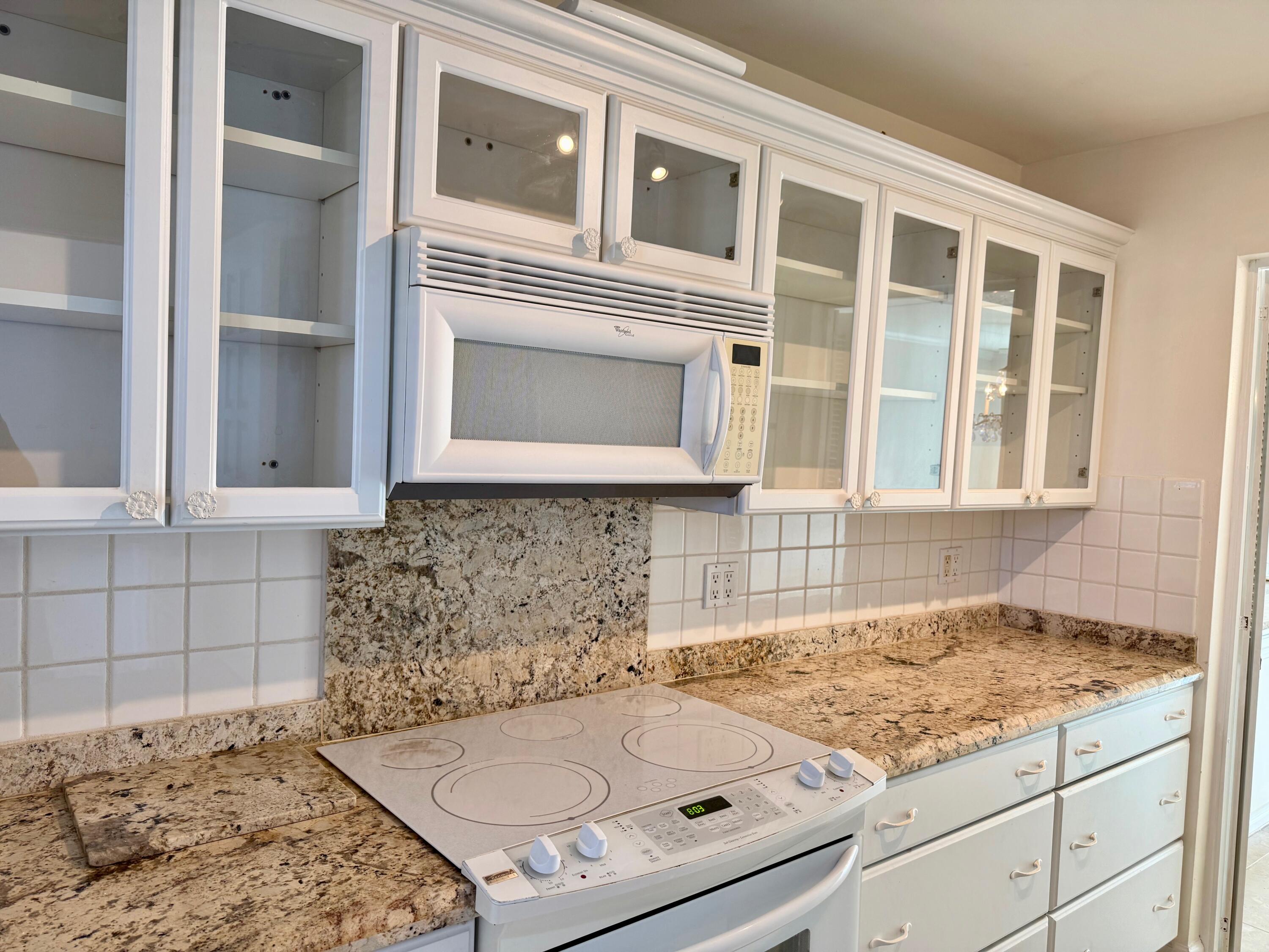 2601 South Ocean Boulevard, Unit 7 Boca Raton, FL 33432 - Photo 12 of 47 IMG_4919