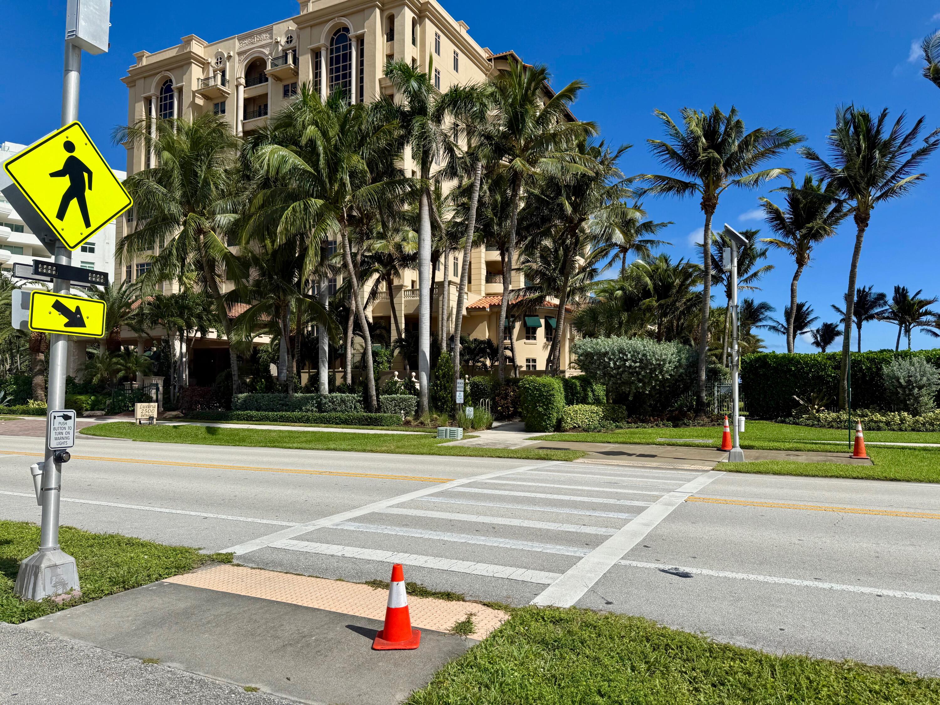 2601 South Ocean Boulevard, Unit 7 Boca Raton, FL 33432 - Photo 3 of 47 IMG_4948