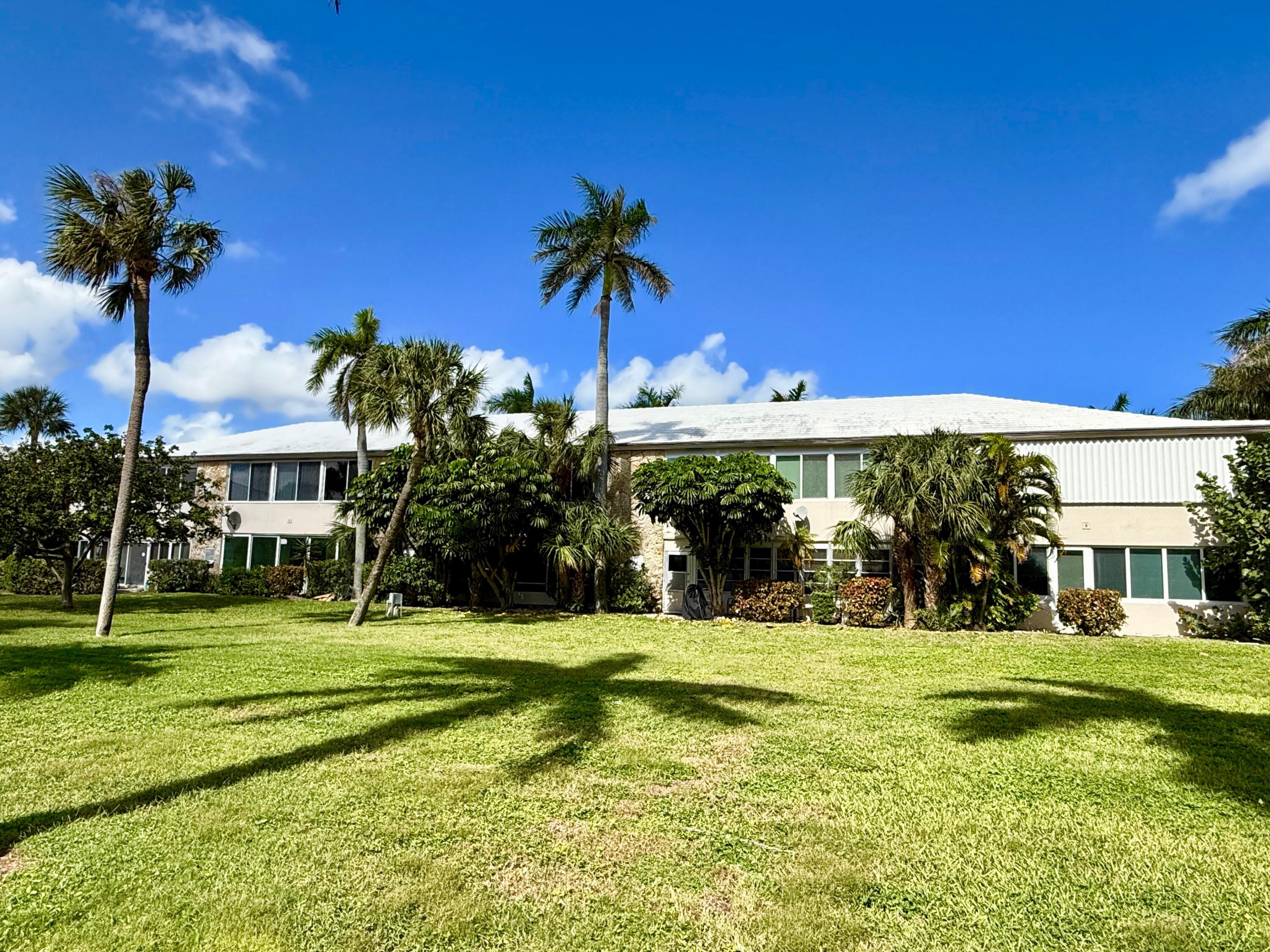 2601 South Ocean Boulevard, Unit 7 Boca Raton, FL 33432 - Photo 41 of 47 IMG_4903