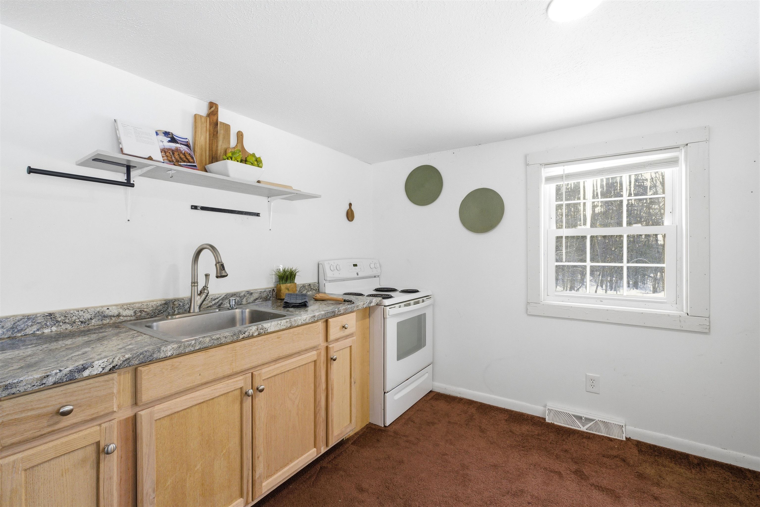 16 Bowen School Road Deering, NH 03244 - Photo 5 of 23