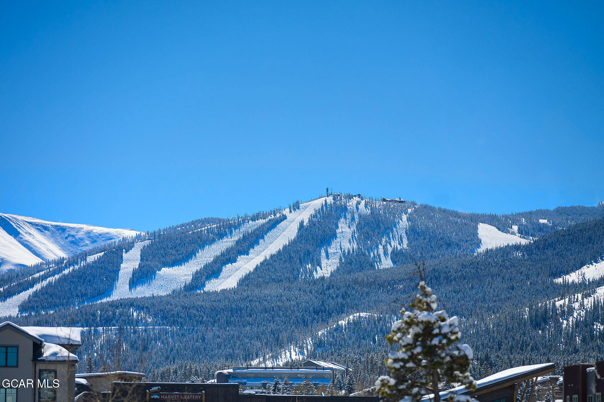 720 Baker Drive, Unit 410 Winter Park, CO 80482 - Photo 2 of 37 Great room view