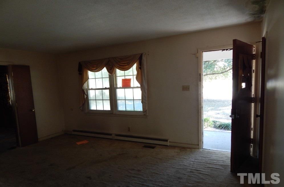 305 Chandler Road Durham, NC 27703 - Photo 2 of 11 Gallery Image 2