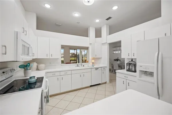 $365,000 | 547 Fallbrook Drive, Venice, FL 34292