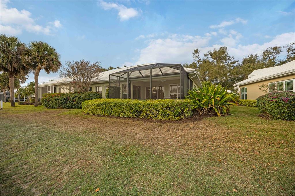 547 Fallbrook Drive Venice, FL 34292 - Photo 37 of 79