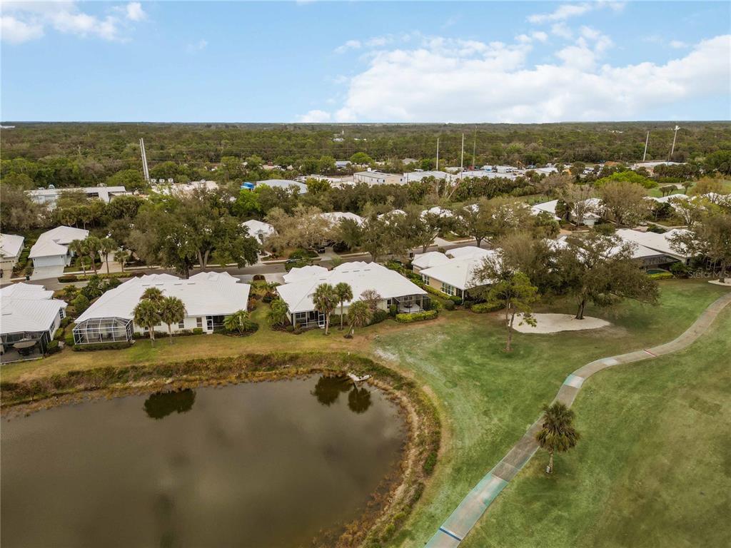547 Fallbrook Drive Venice, FL 34292 - Photo 48 of 79