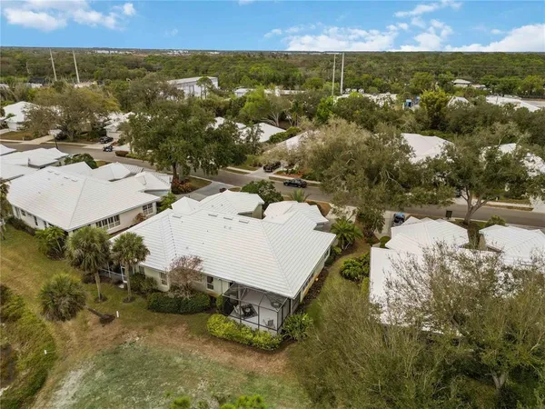 $365,000 | 547 Fallbrook Drive, Venice, FL 34292
