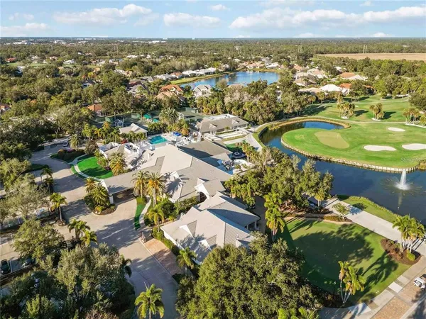 $365,000 | 547 Fallbrook Drive, Venice, FL 34292