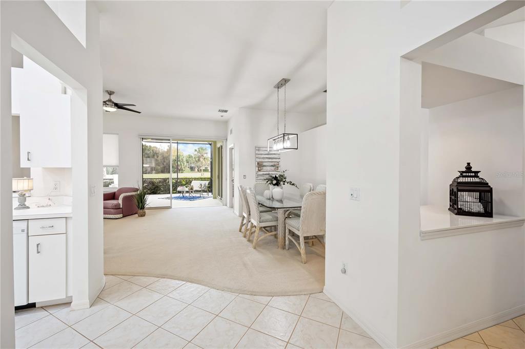 547 Fallbrook Drive Venice, FL 34292 - Photo 7 of 79