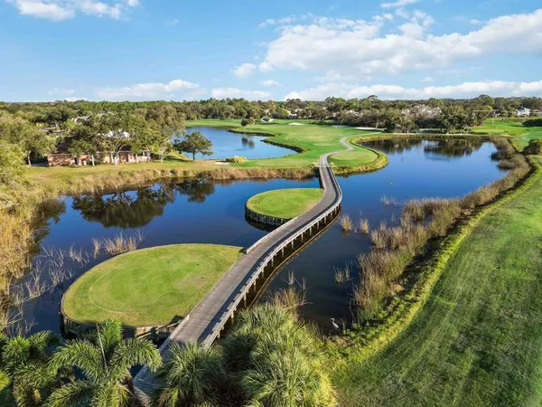 $365,000 | 547 Fallbrook Drive, Venice, FL 34292