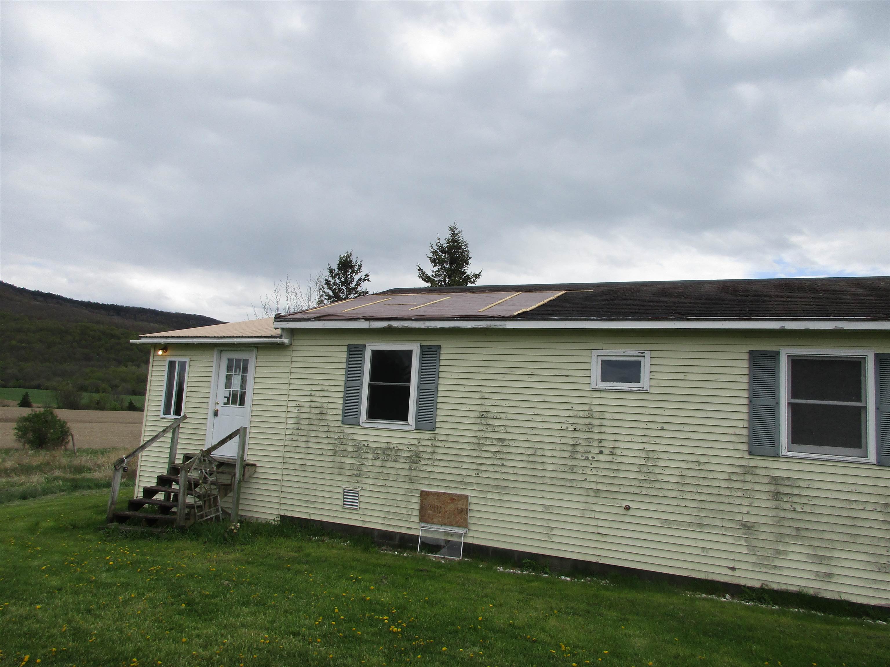 56 Danyow Drive Addison, VT 05491 - Photo 5 of 35