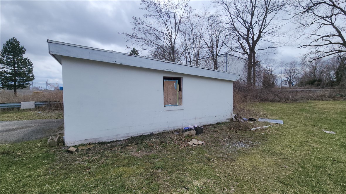 3582 Lenox Road Geneva Town, NY 14456 - Photo 23 of 25