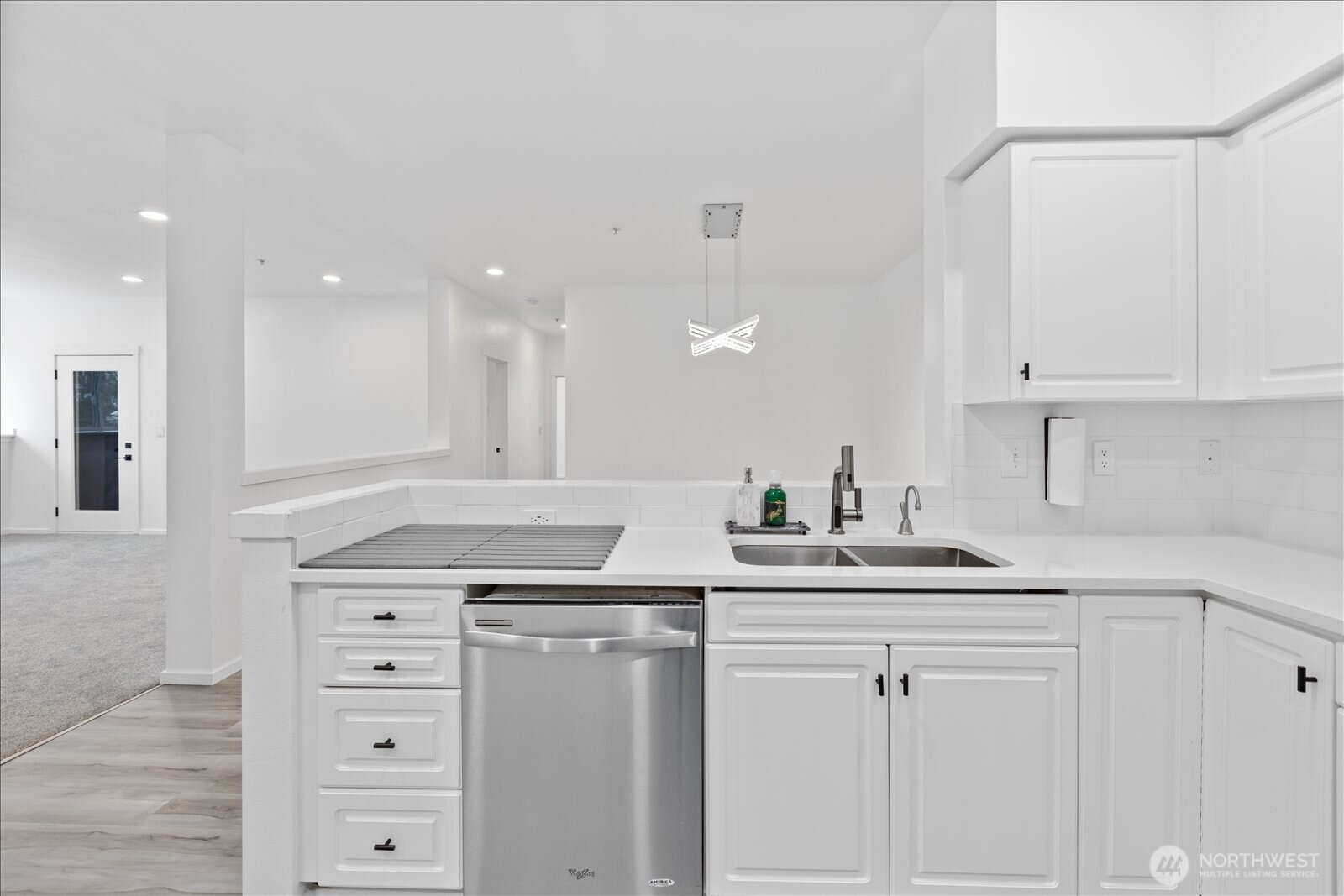 107 164th Street Southwest, Unit 3402 Bothell, WA 98012 - Photo 14 of 35