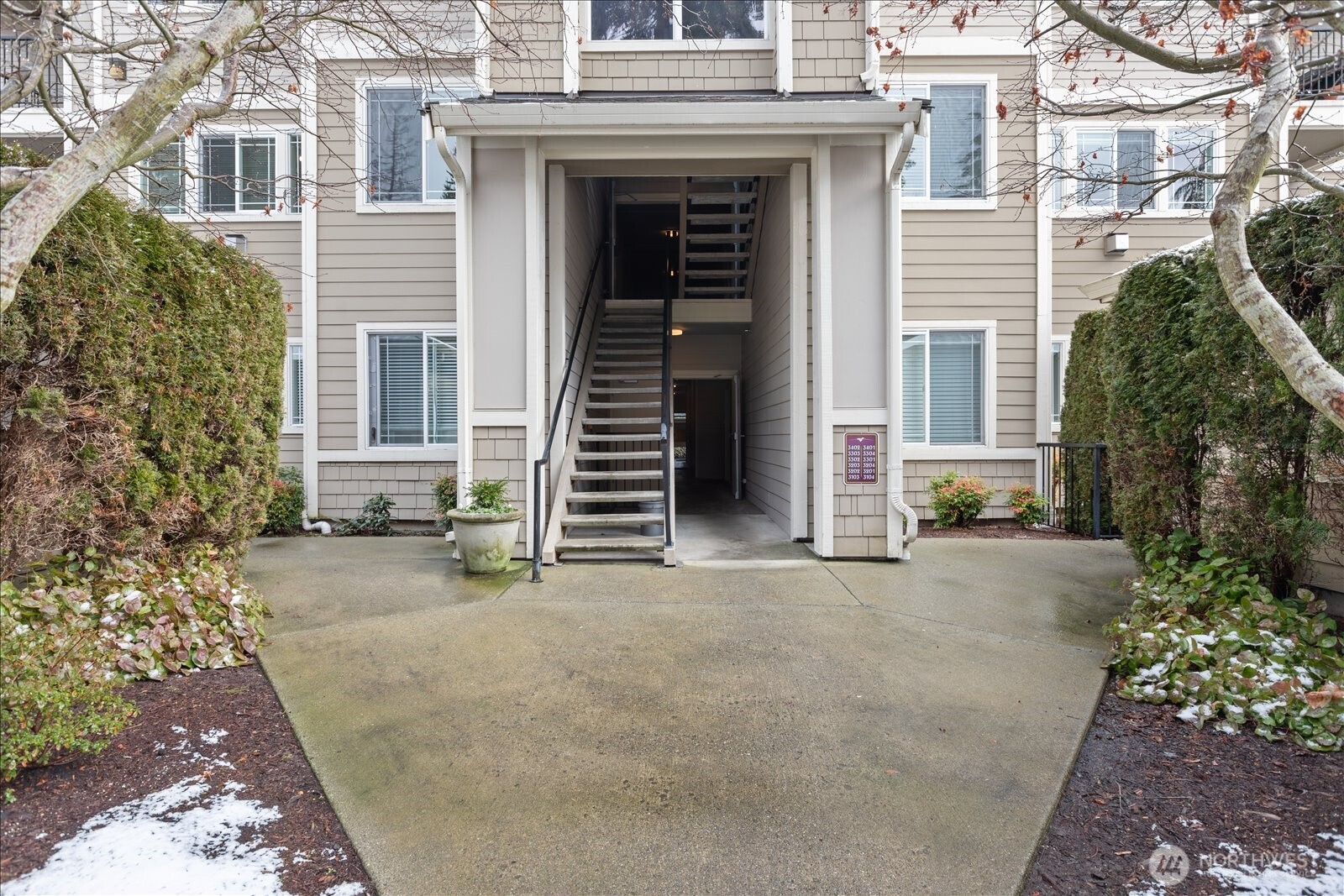 107 164th Street Southwest, Unit 3402 Bothell, WA 98012 - Photo 2 of 35