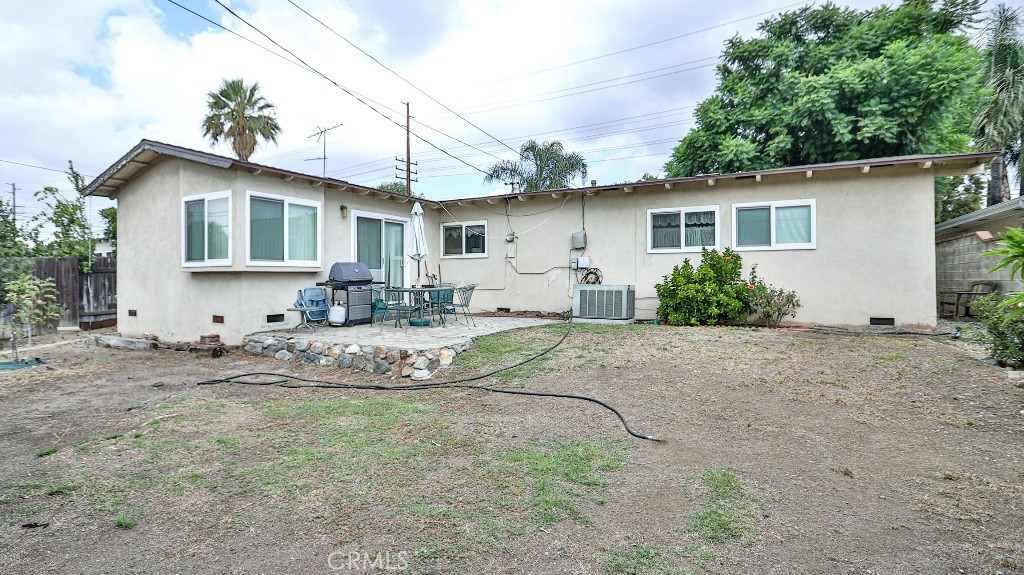 428 West 8th Street Upland, CA 91786 - Photo 47 of 50 a view of a house with a patio