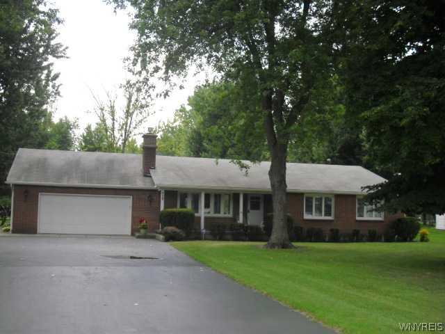 929 North French Road Amherst, NY 14228 - Photo 1 of 1 Exterior Front