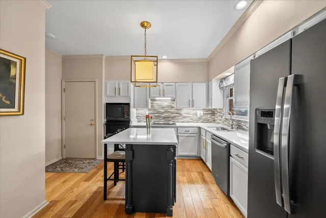 $369,000 | 5344 Panda Lane, Memphis, TN 38120