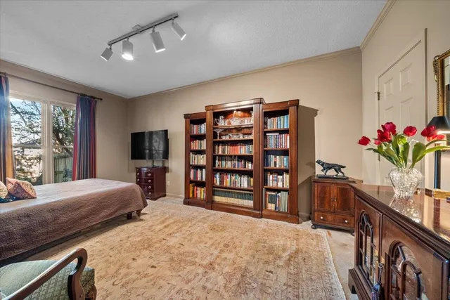 $369,000 | 5344 Panda Lane, Memphis, TN 38120