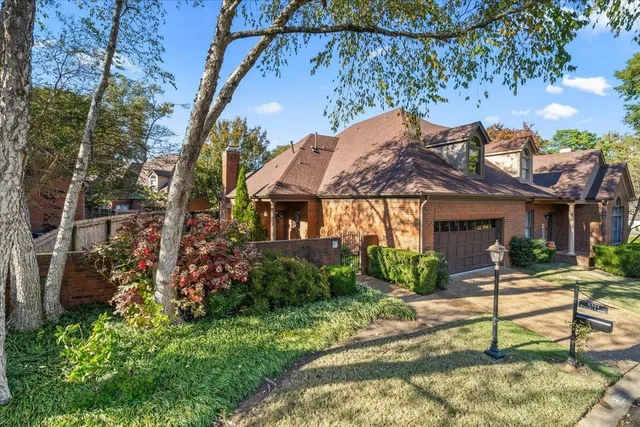 $369,000 | 5344 Panda Lane, Memphis, TN 38120