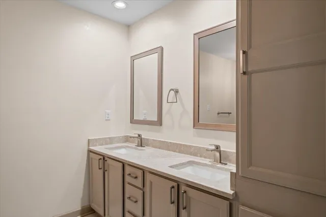 $369,000 | 5344 Panda Lane, Memphis, TN 38120