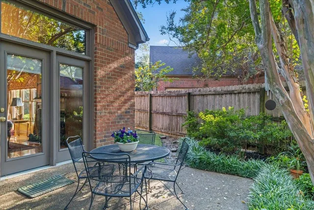 $369,000 | 5344 Panda Lane, Memphis, TN 38120