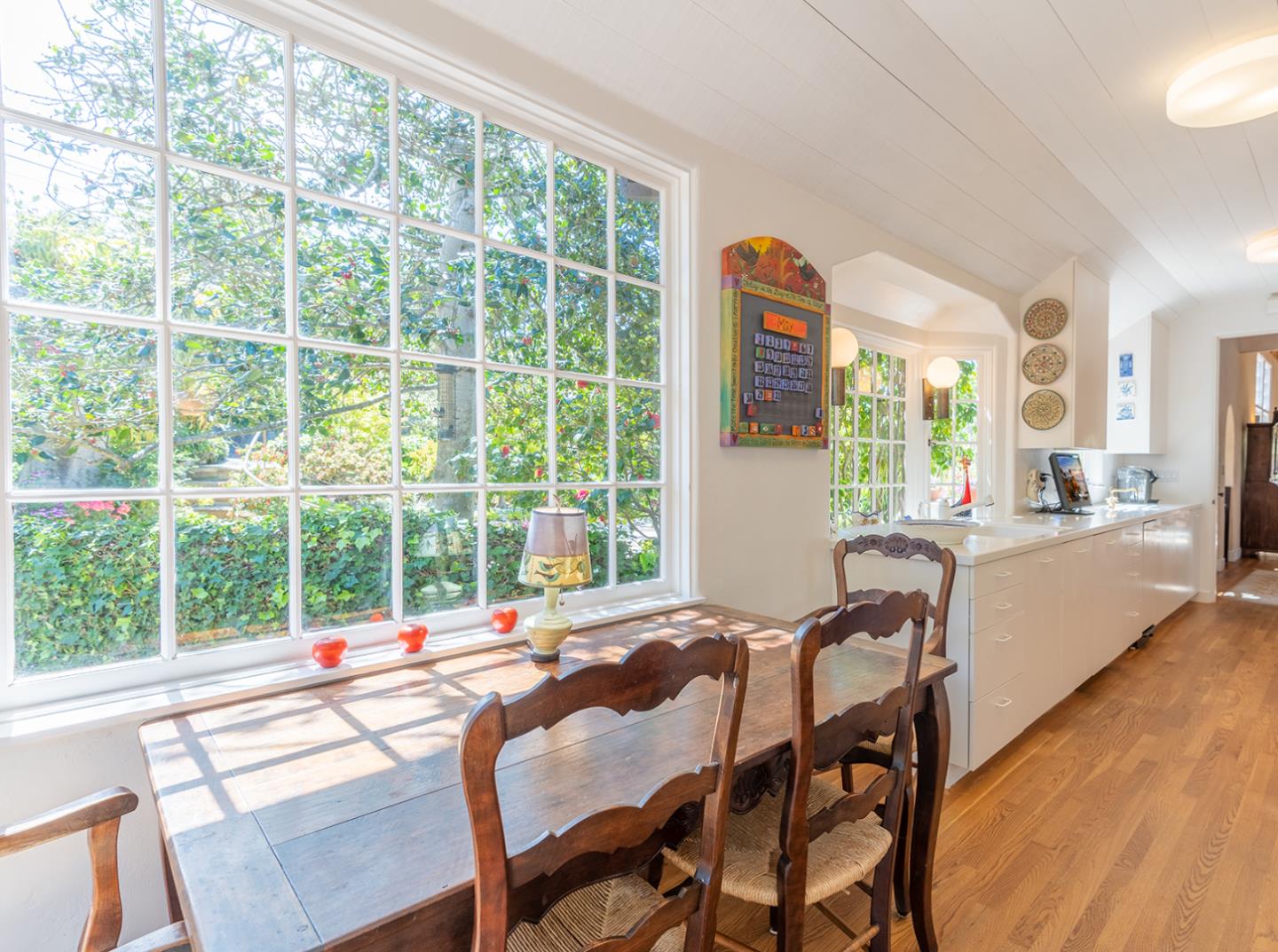 25570 Hatton Road Carmel, CA 93923 - Photo 11 of 32 Gallery Image 11